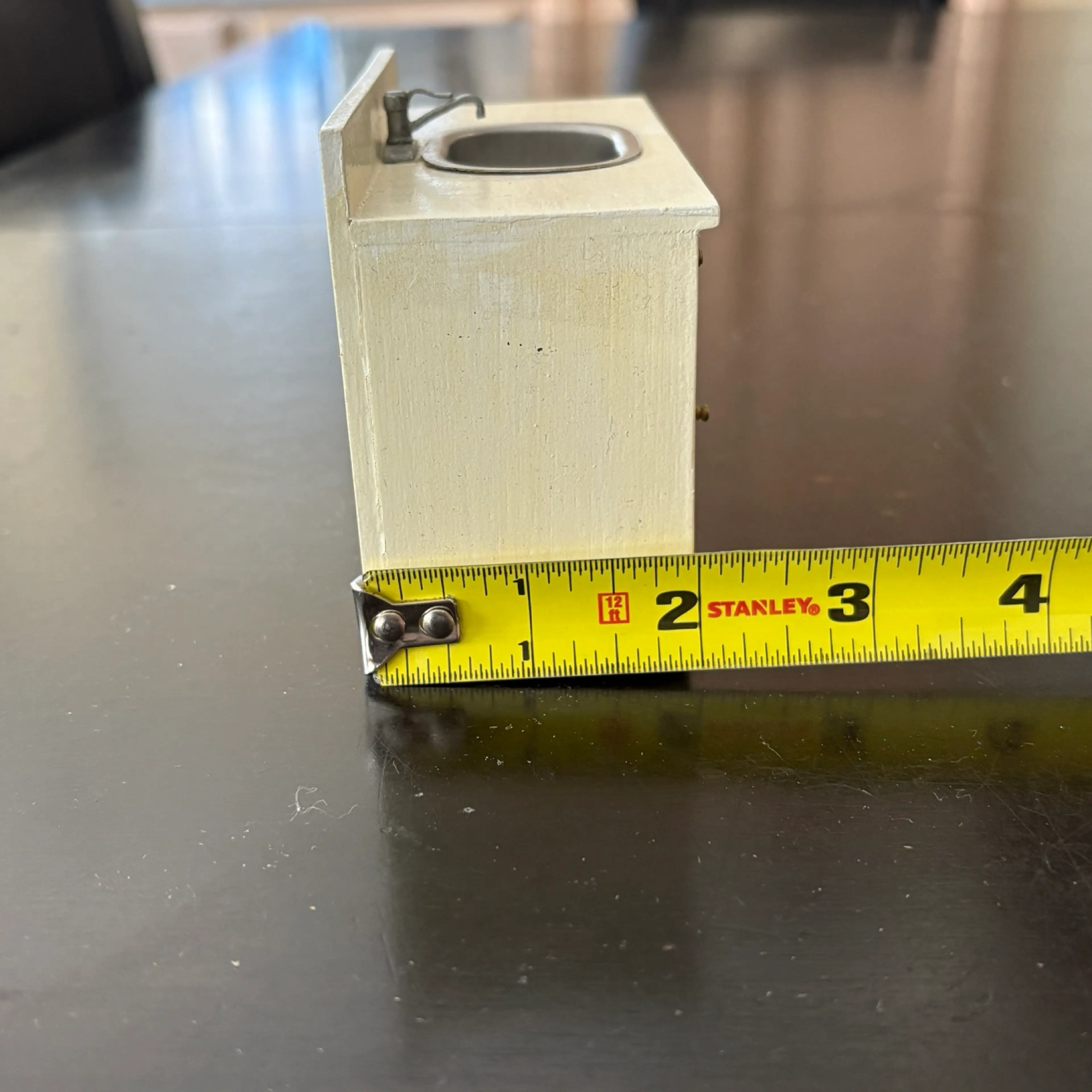 Image 4 of 5