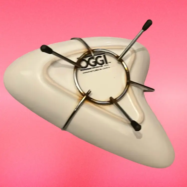 Vintage Oggi Boomerang Ashtray