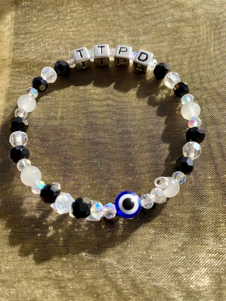 TTPD LUXURY WIRE WRAP FRIENDSHIP BRACELET
TAYLOR SWIFT 🫶 SWIFTIE
MBEADESIGNS EXCLUSIVE LUXURY FRIENDSHIP BRACELETS