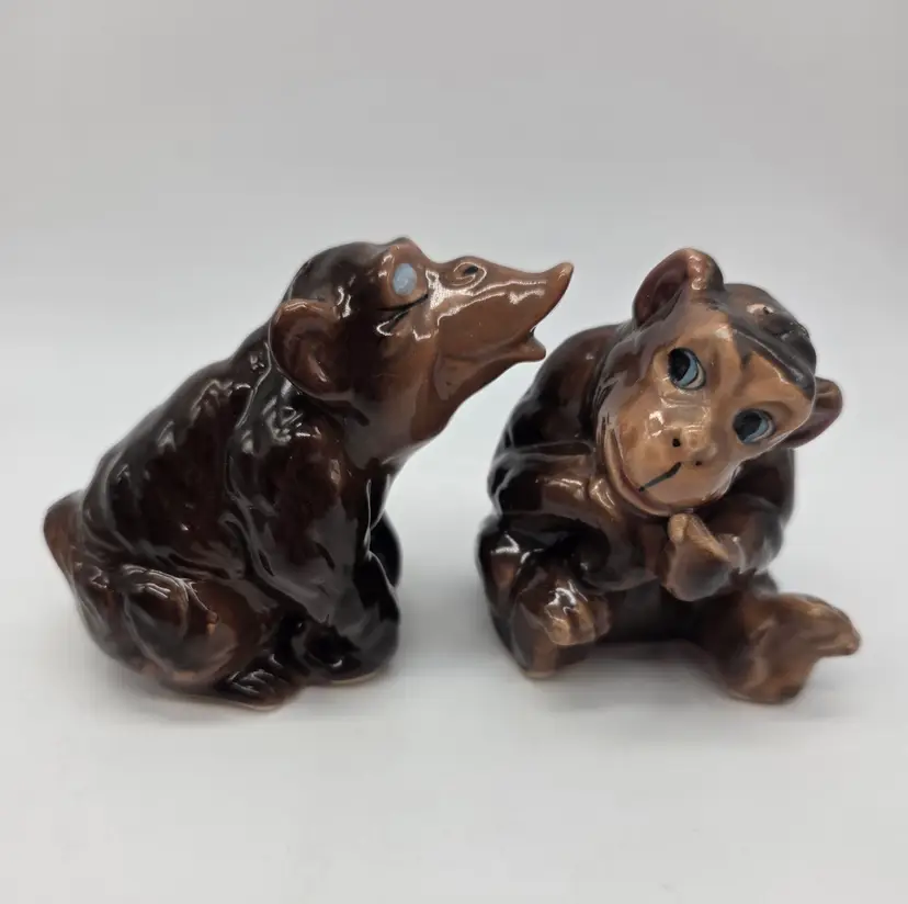 Kreiss Kissing Primate Monkey Shakers