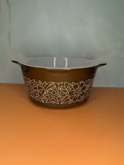 Pyrex Woodlands 473-B Cinderella Casserole No Lid