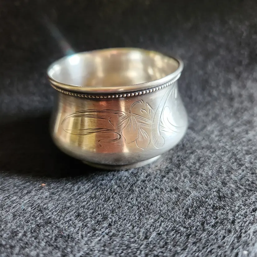 Salt cellar sterling silver marked '84'.  87.5% pure silver