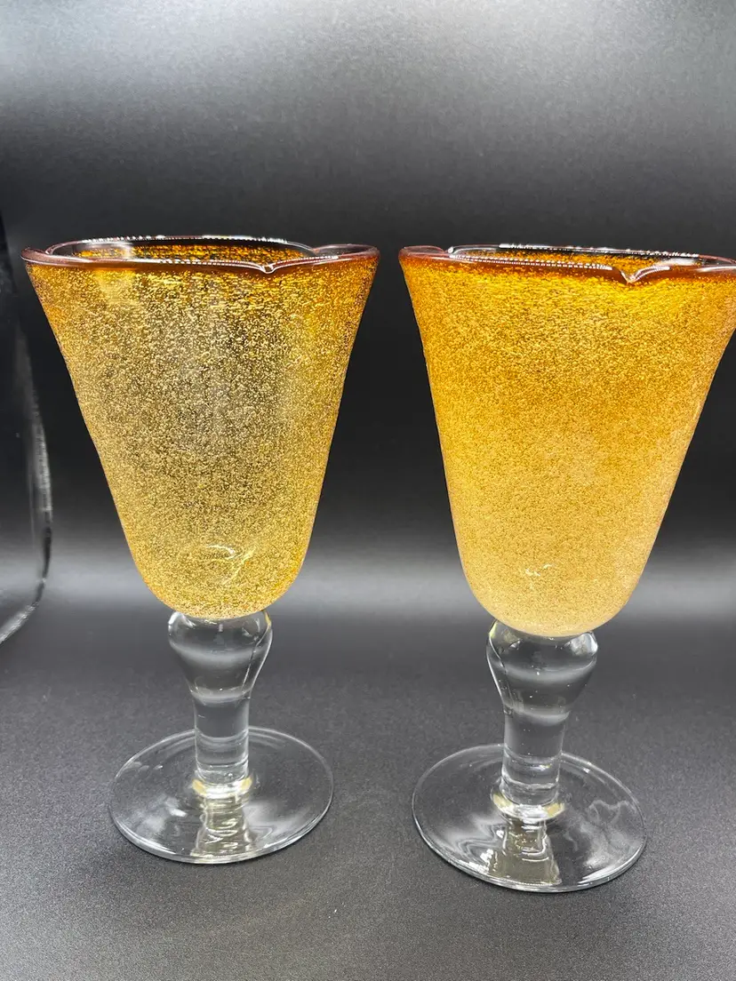 Vintage Art Glass Wine Glasses