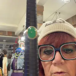 #23 - Vintage Green Item