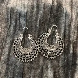 Elegant Silver and Black Hoop Earrings
