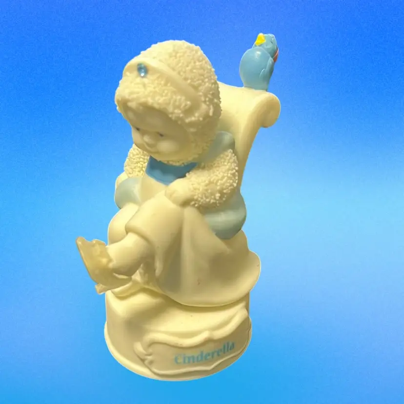 Department 56 Snowbabies porcelain figurine depicting Cinderella with a blue bird. Christmas Bird 2” Disney