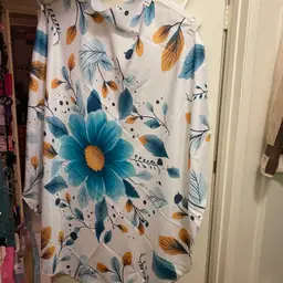 60” Round Tablecloth Floral Flower Blue & Gold Print On White Polyester