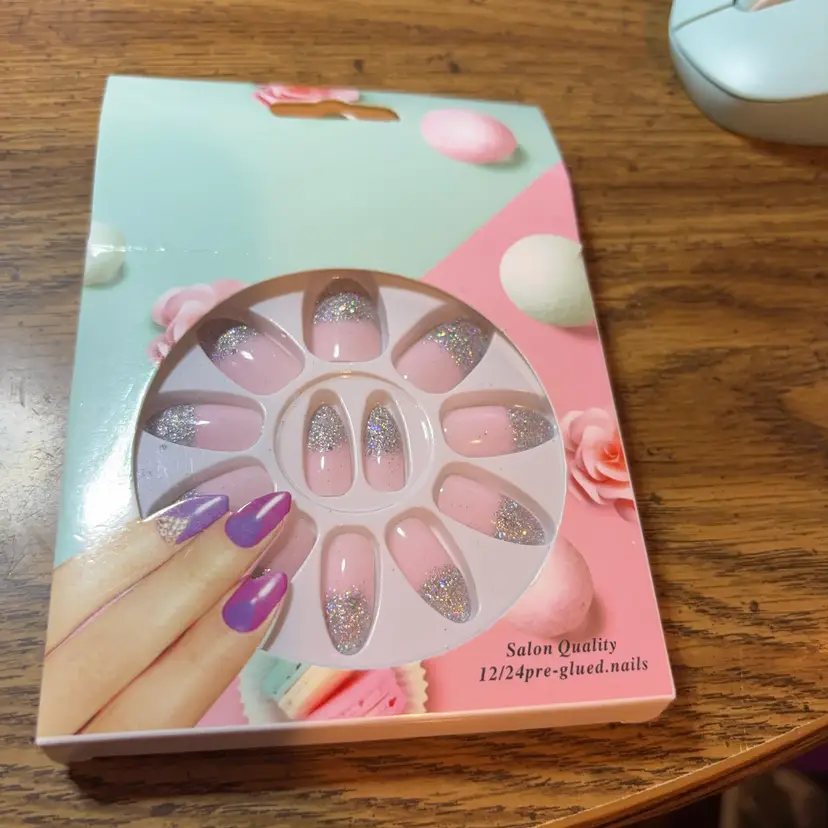 Salon Quality 12/24 Prelude Nails, Pink With Silver Tips