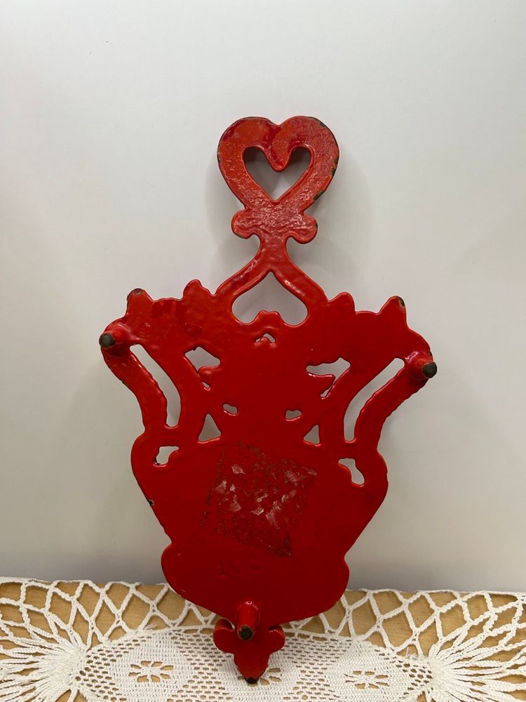 Vtg Cast Iron Red Trivet 8 3/4x5 Some Wear As Indicated In Photos