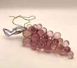 Vintage, MCM, Lucite/Acrylic, Grape Cluster, Lt. Pink/Lilac