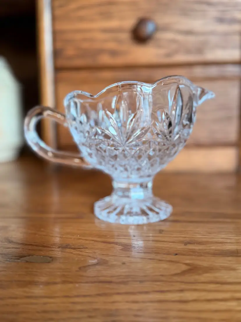 Vintage Godinger Shannon Crystal Gravy Boat Pineapple Pattern Footed Lead Crystal Sauce Server Clear Pressed Cut Glass