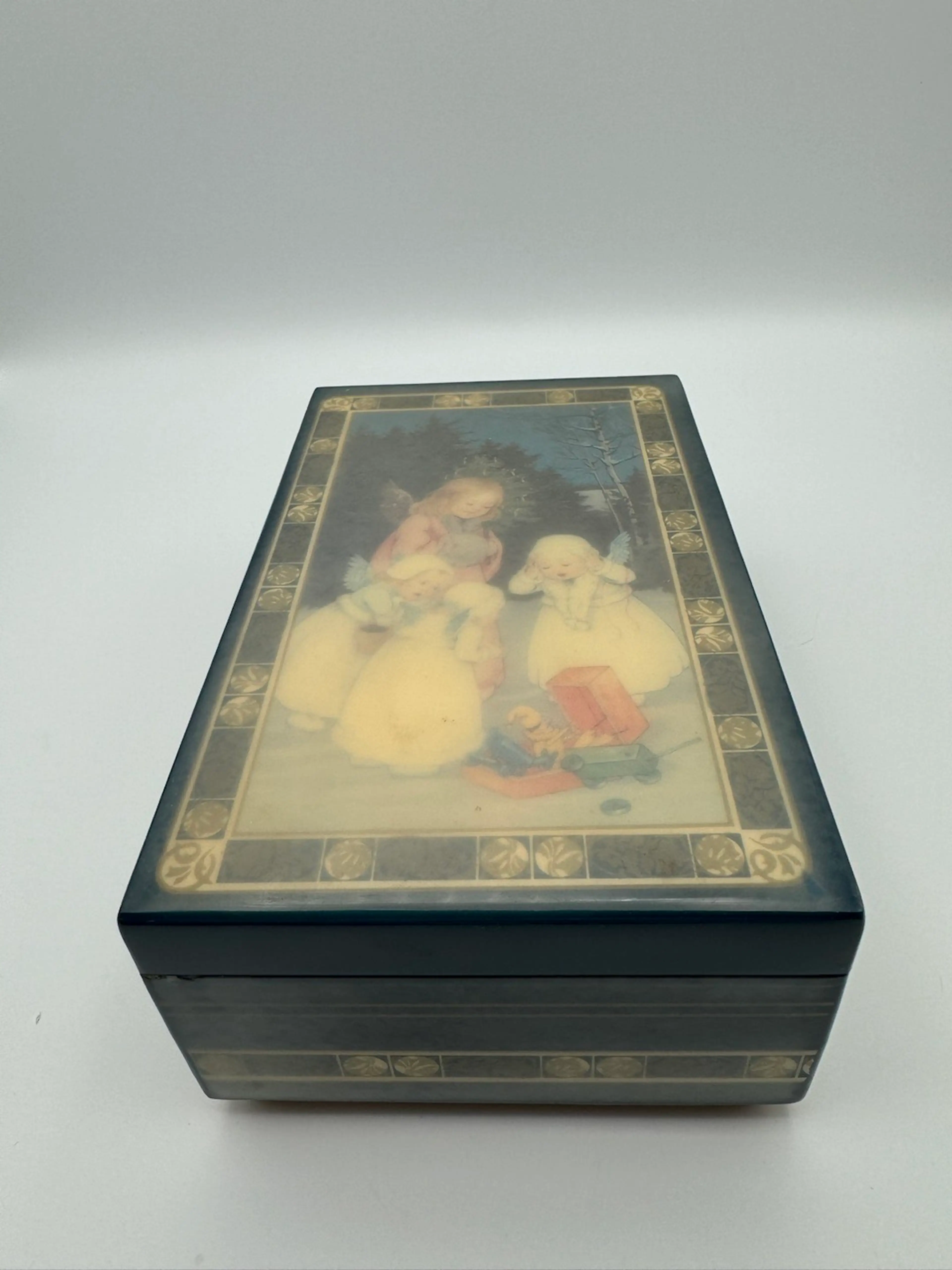 Image 1 of 8
