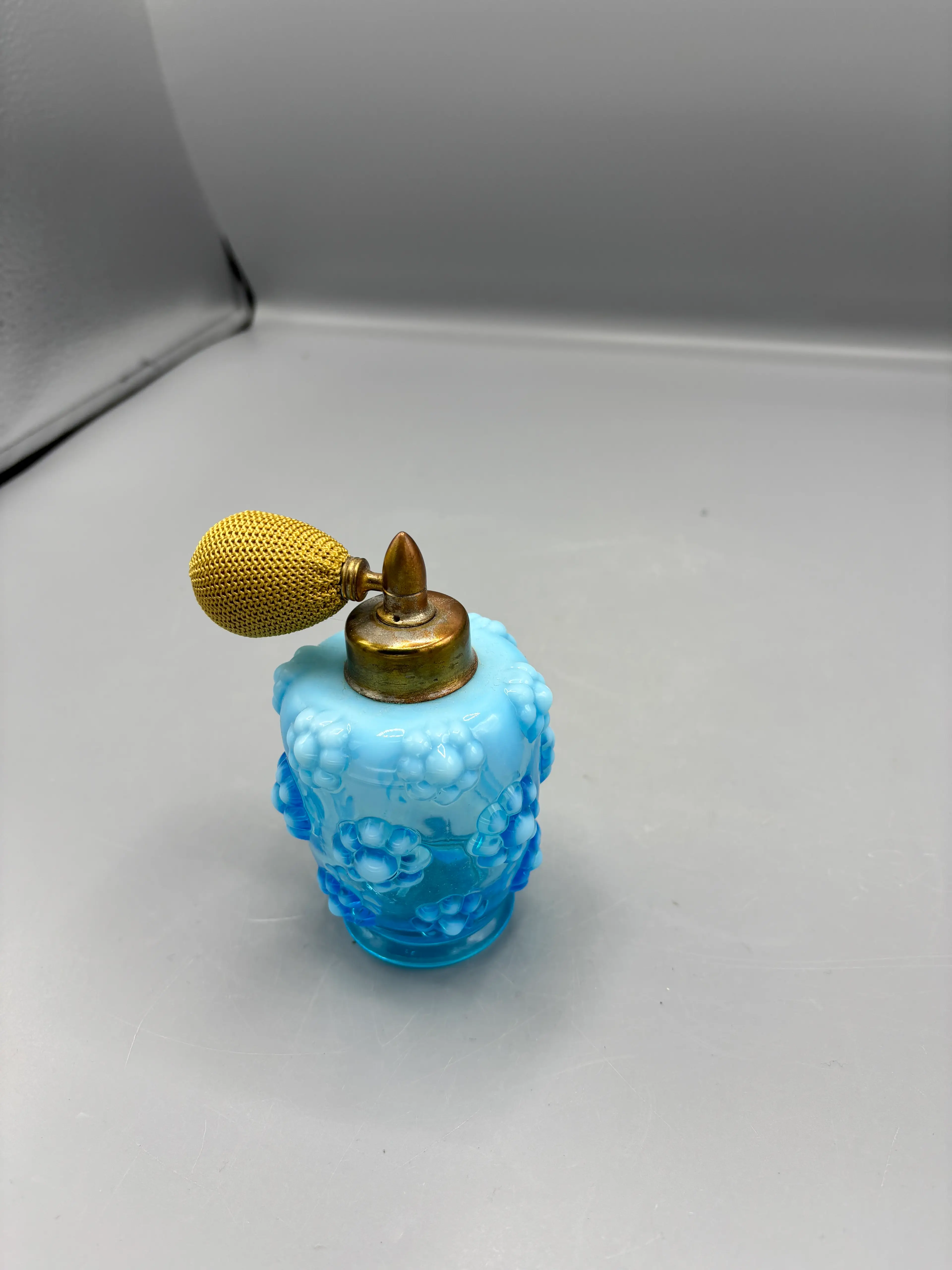 Image 3 of 4