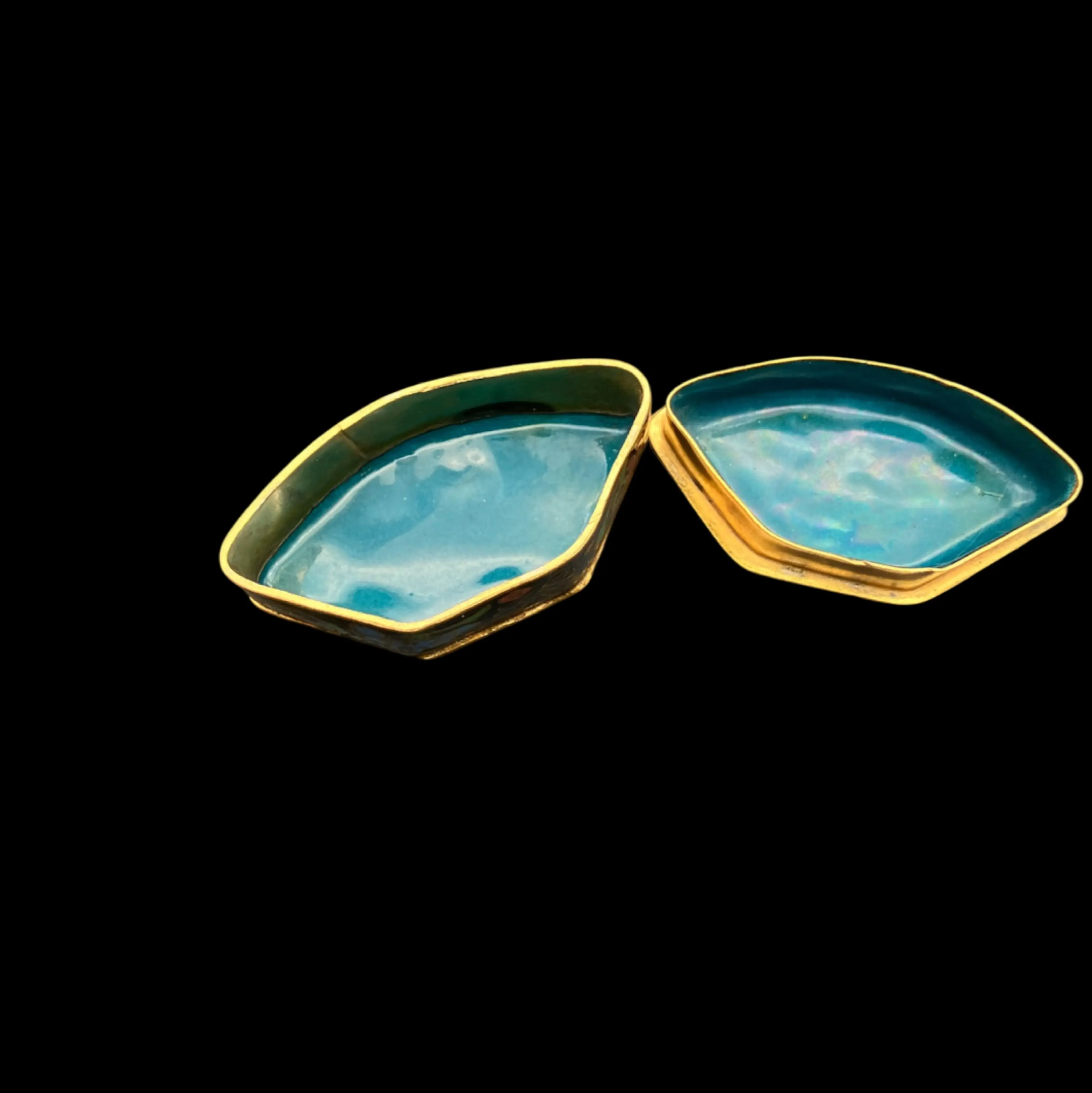 Image 4 of 11