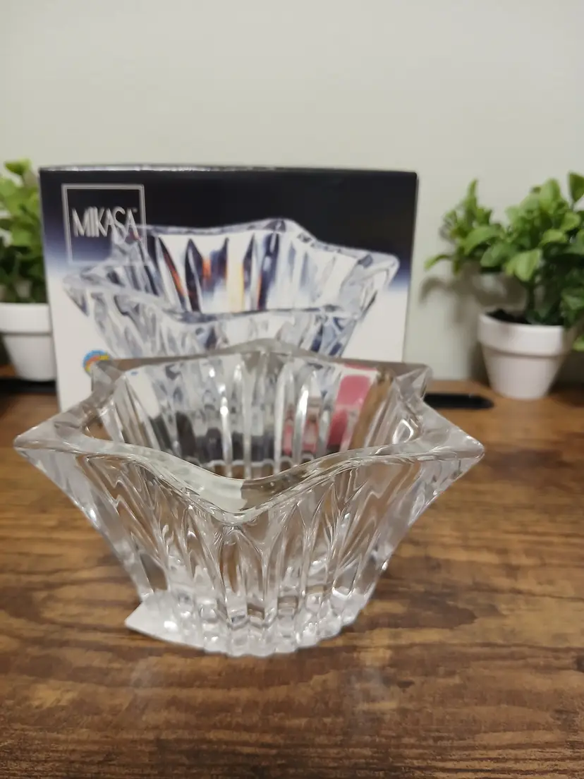 Mikasa Crystal Starburst Candle Holder 035