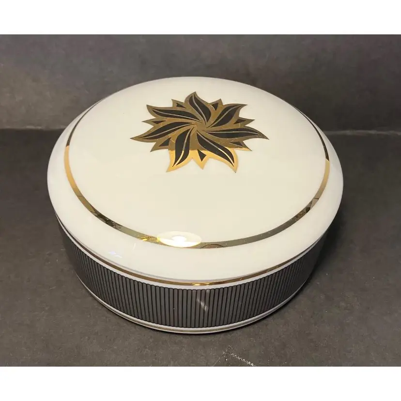 Porcel MAISON ALMA Porcelain Portugal White Dk Grey Gold Covered Round Dish