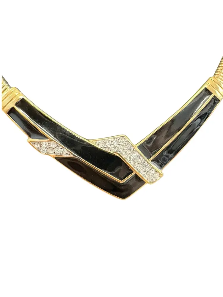 24. 1980s Trifari Signed Omega Necklace