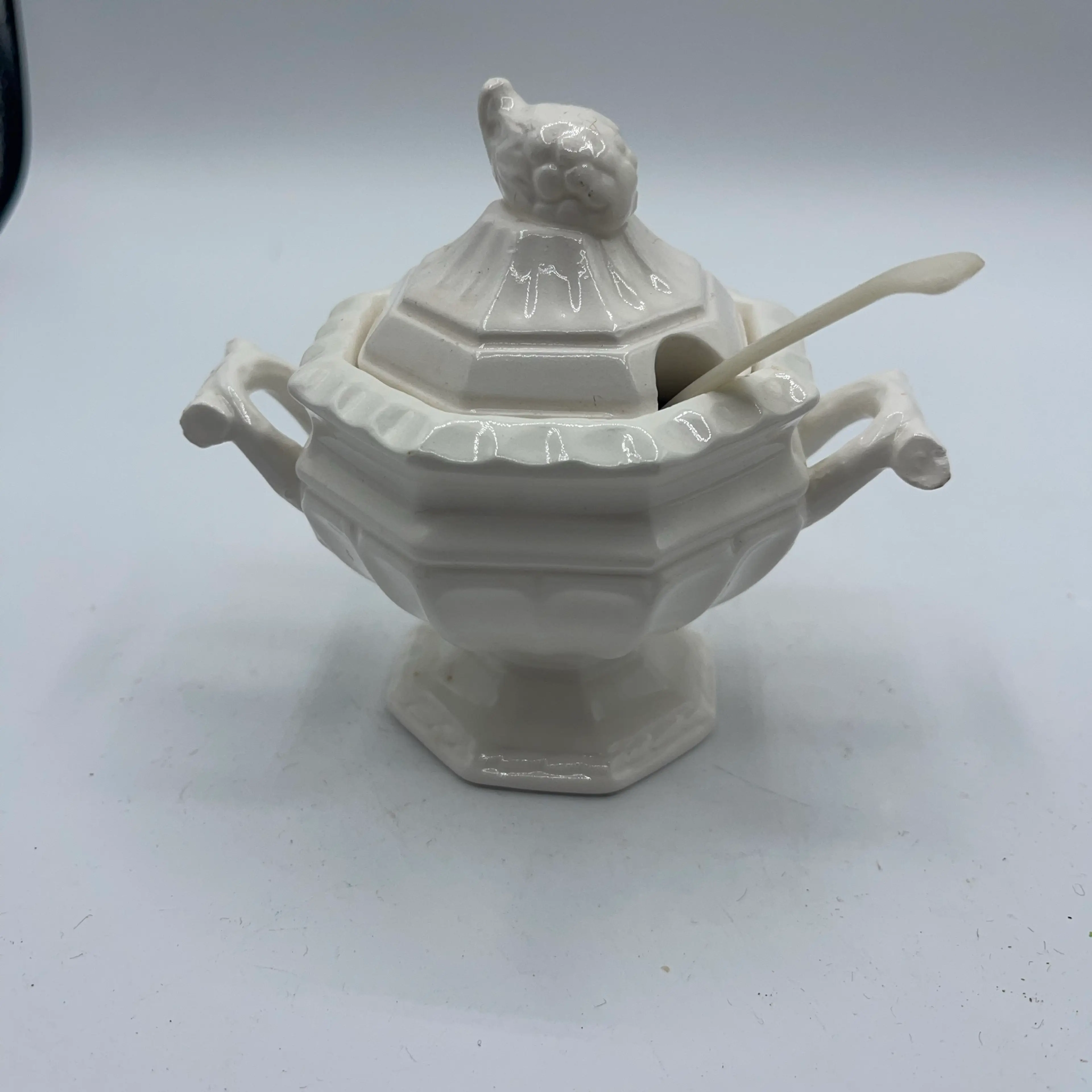 Image 1 of 5