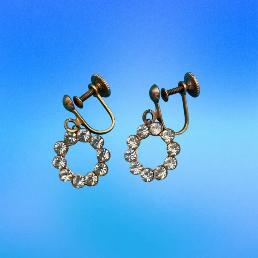 Vintage Clear Rhinestone Circle Earrings – Screw-Back – Mid-Century Sparkle