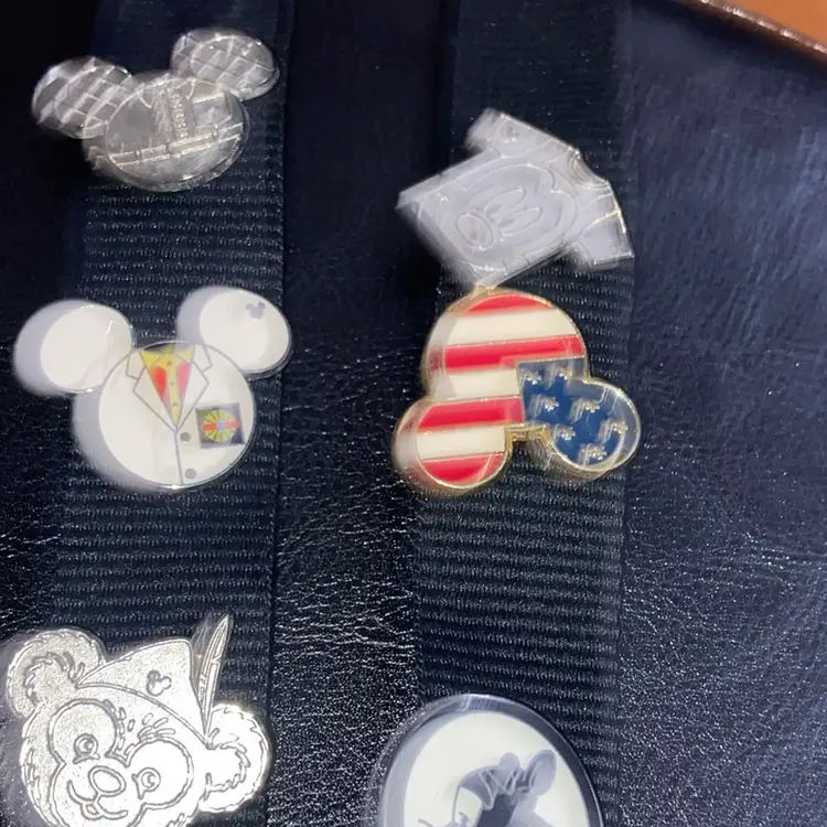 #01 Disney Trading Pins Lot Of 12