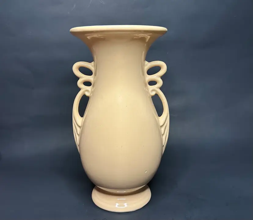 Vintage Abingdon USA Pottery Blush Pink Vase