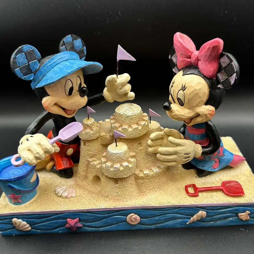 Jim Shore Disney Traditions Enesco “Seaside Sweethearts” 4050413 Figurine