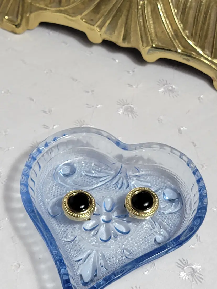 Vintage Pierre Cardin black glass/stone button clips