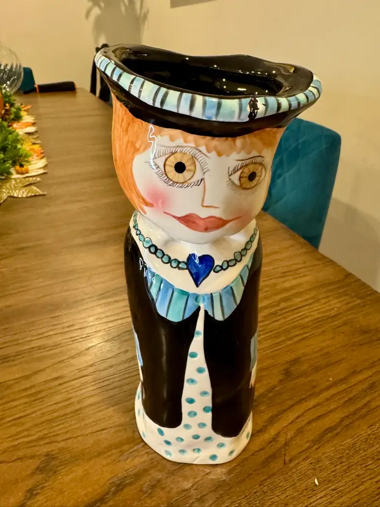 Millie vase from the Bella Casa collection by artist Susan Paley for Ganz