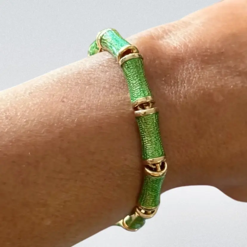 Vintage Erwin Pearl Green Enamel Textured GoldTone Bamboo Segmented Bracelet 7.5"