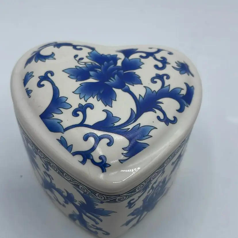 Blue And The White Floral Heart Trinket Box 2” X 3”