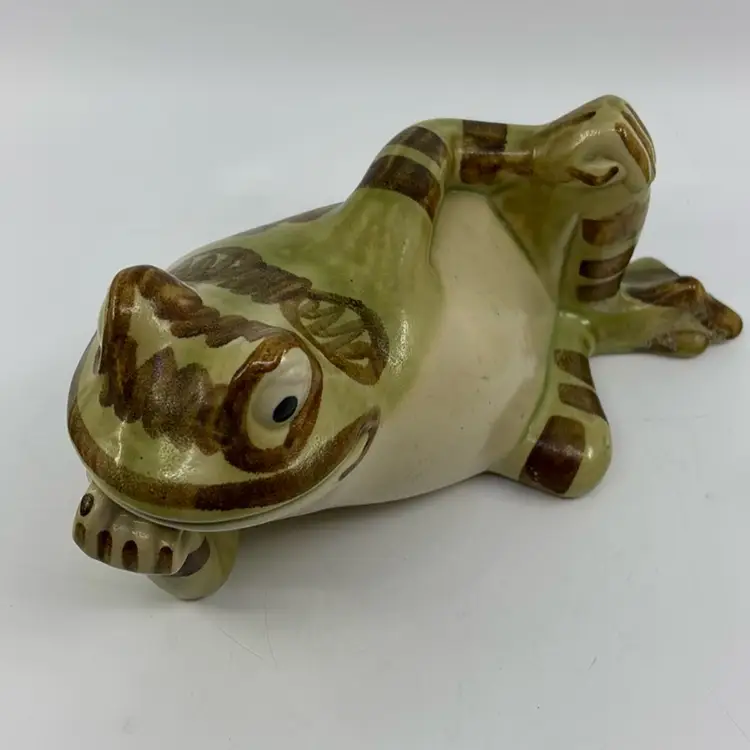 Vtg Brush McCoy Large Reclining Pottery Frog Figure 9.5L 5H