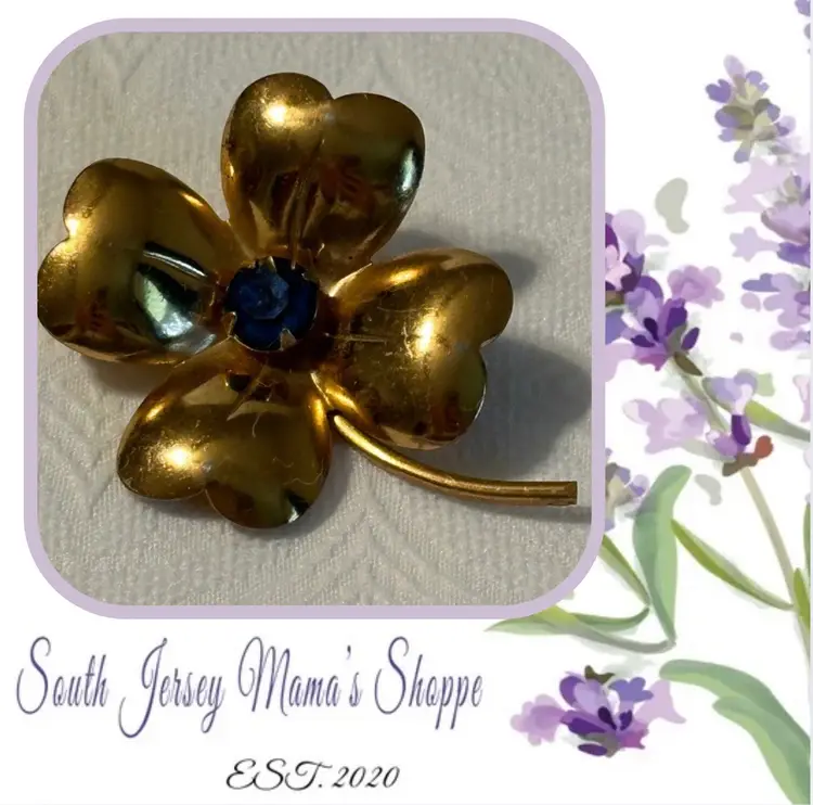 Vintage Gold Tone Four Leaf Clover Blue Glass Center Brooch