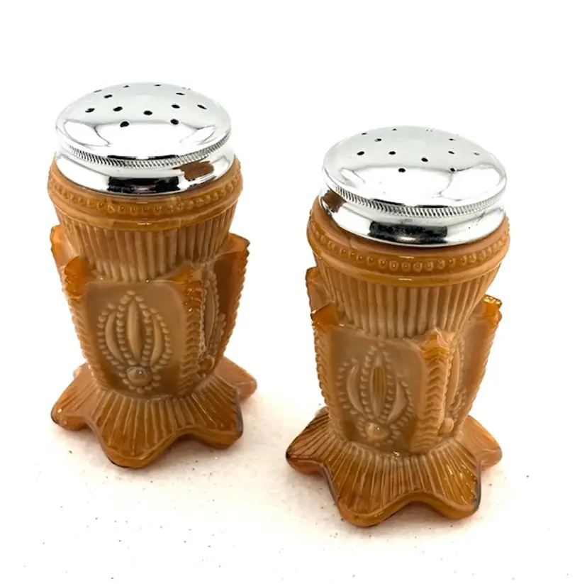 Vintage Greentown/St. Clair Chocolate/Caramel Glass Salt & Pepper Shakers 3" tall x 2" wide