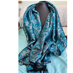 17/ Large Blue And Silver Scarf Shawl