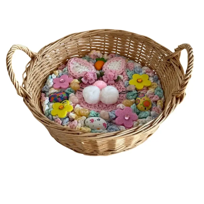 Basket with handmade crocheted bunny, insert