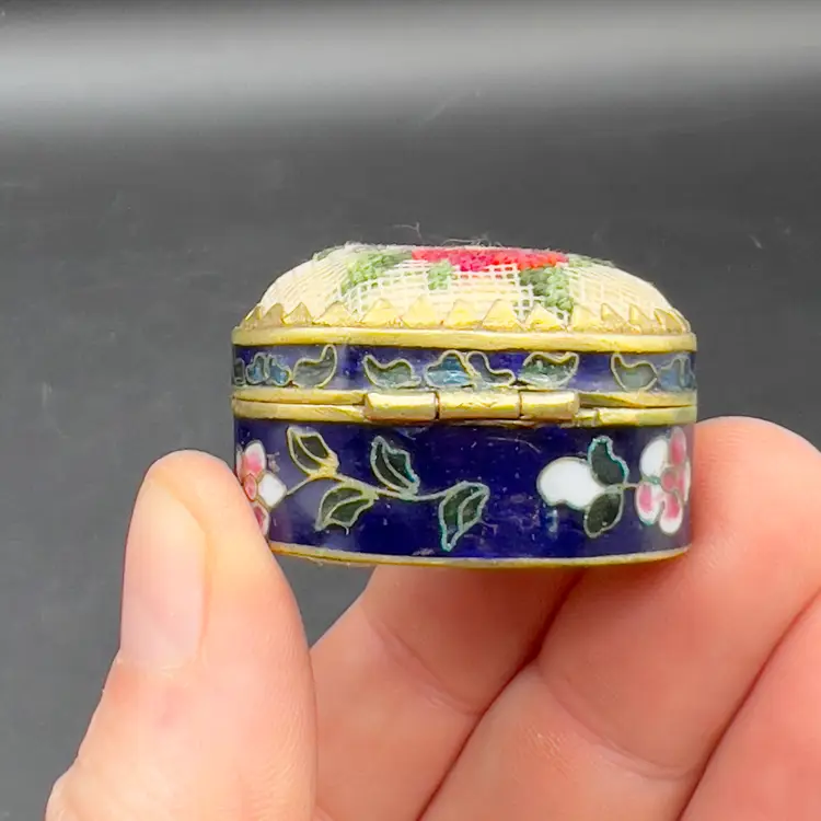 Mini Cloisonne Enamel Box Embroidered Lid Cobalt Blue Gold Pink Flowers Roses
