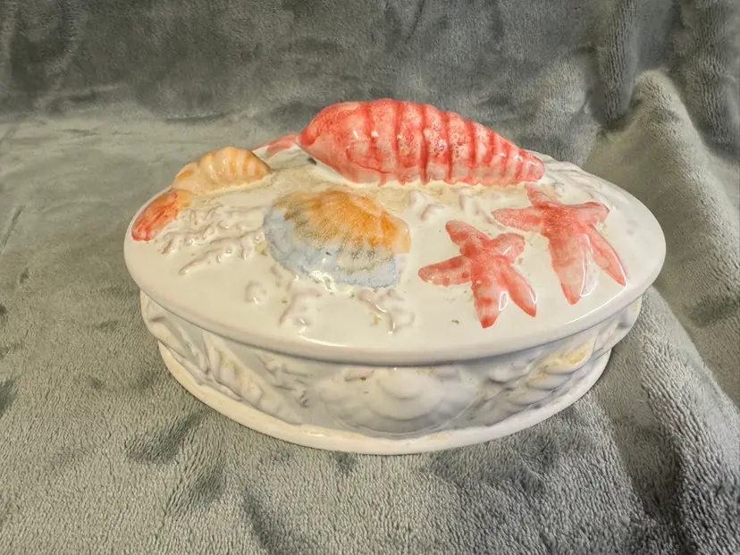 VTG Portugal Seashell Starfish Ocean Beach Pottery Lid Trinket Dish Jewelry Box