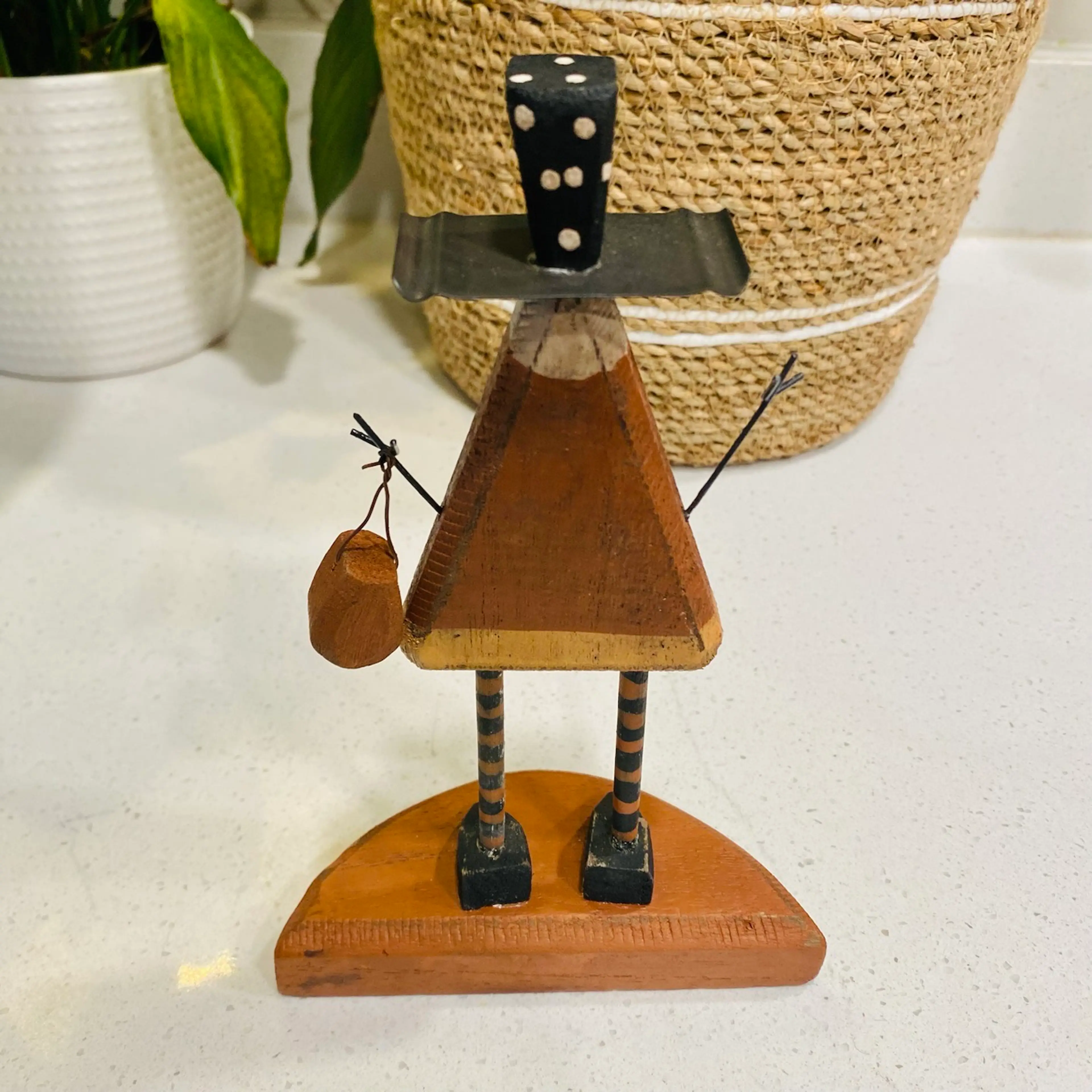 Image 3 of 6