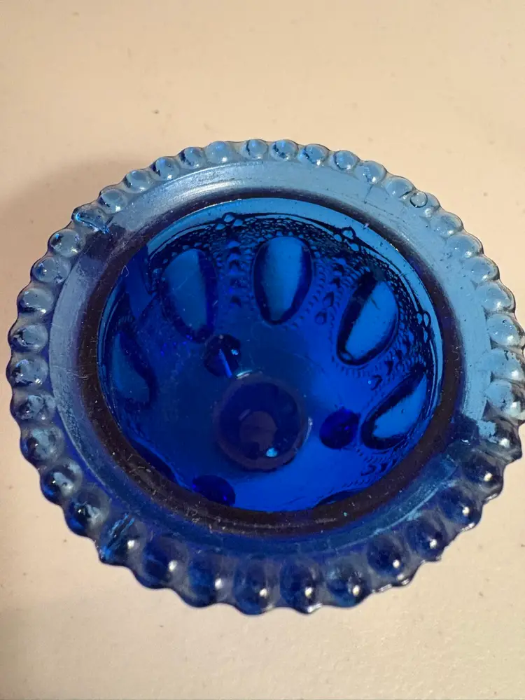 Degenhart Glass "Gypsy Pot" or "Witches Pot" toothpick holder