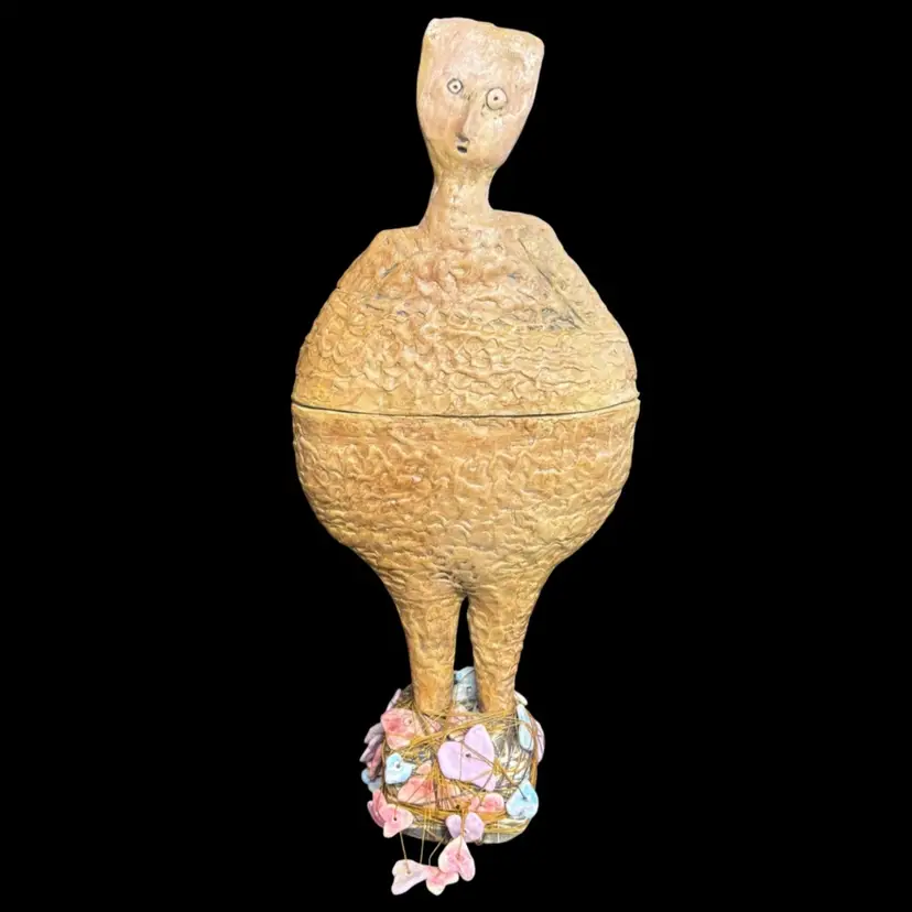 Art Pottery Studio Weirdo Figurine 2 Pcs with Hearts Signed 16”x7”
