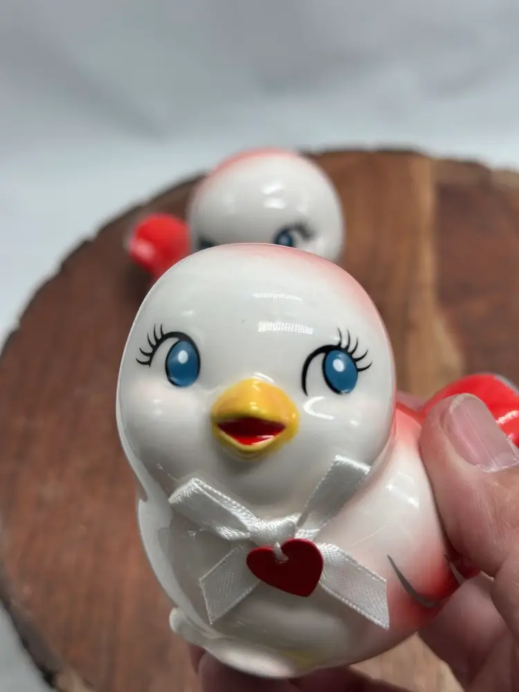 Adorable Kitschy Birds Bright Eyes Ceramic