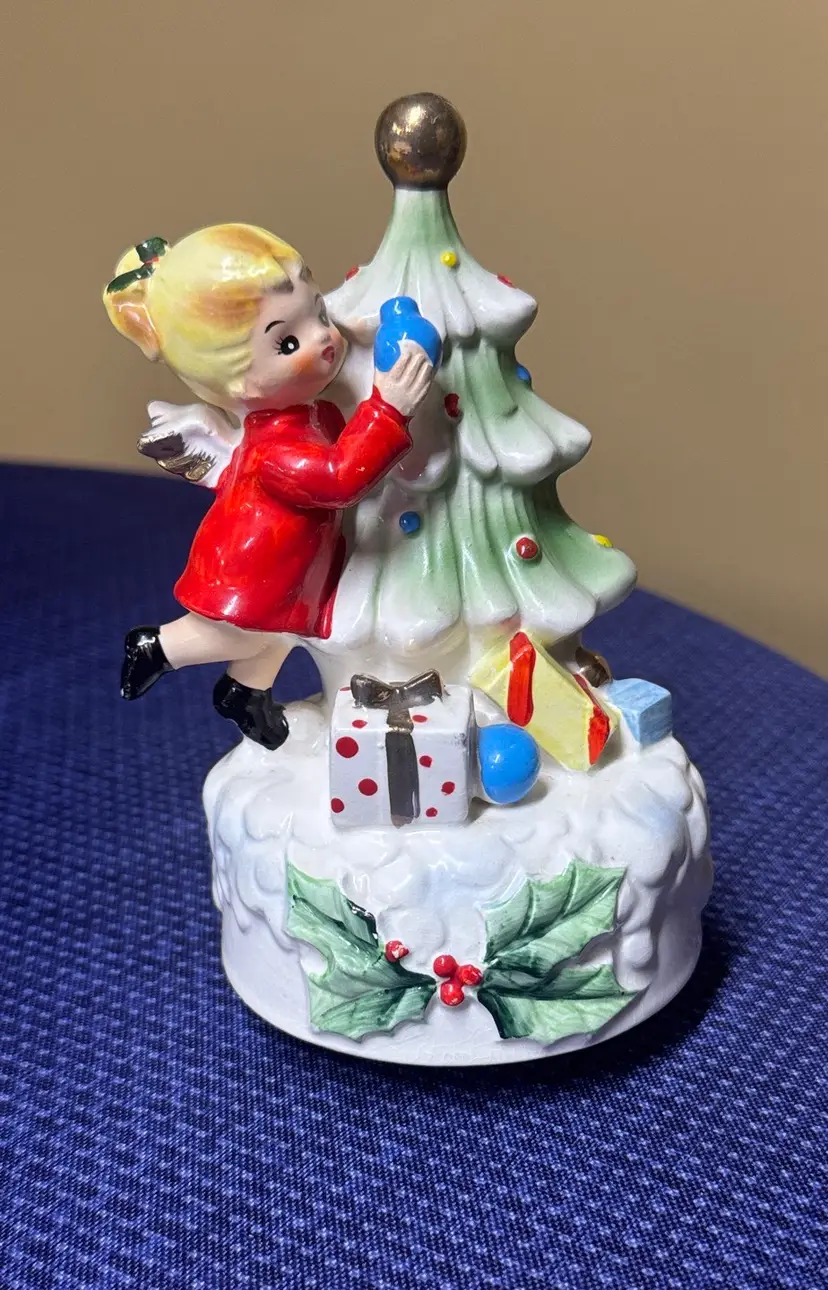 Josef Originals Music Box Girl Angel Christmas Tree "Silent Night" Works 1960s