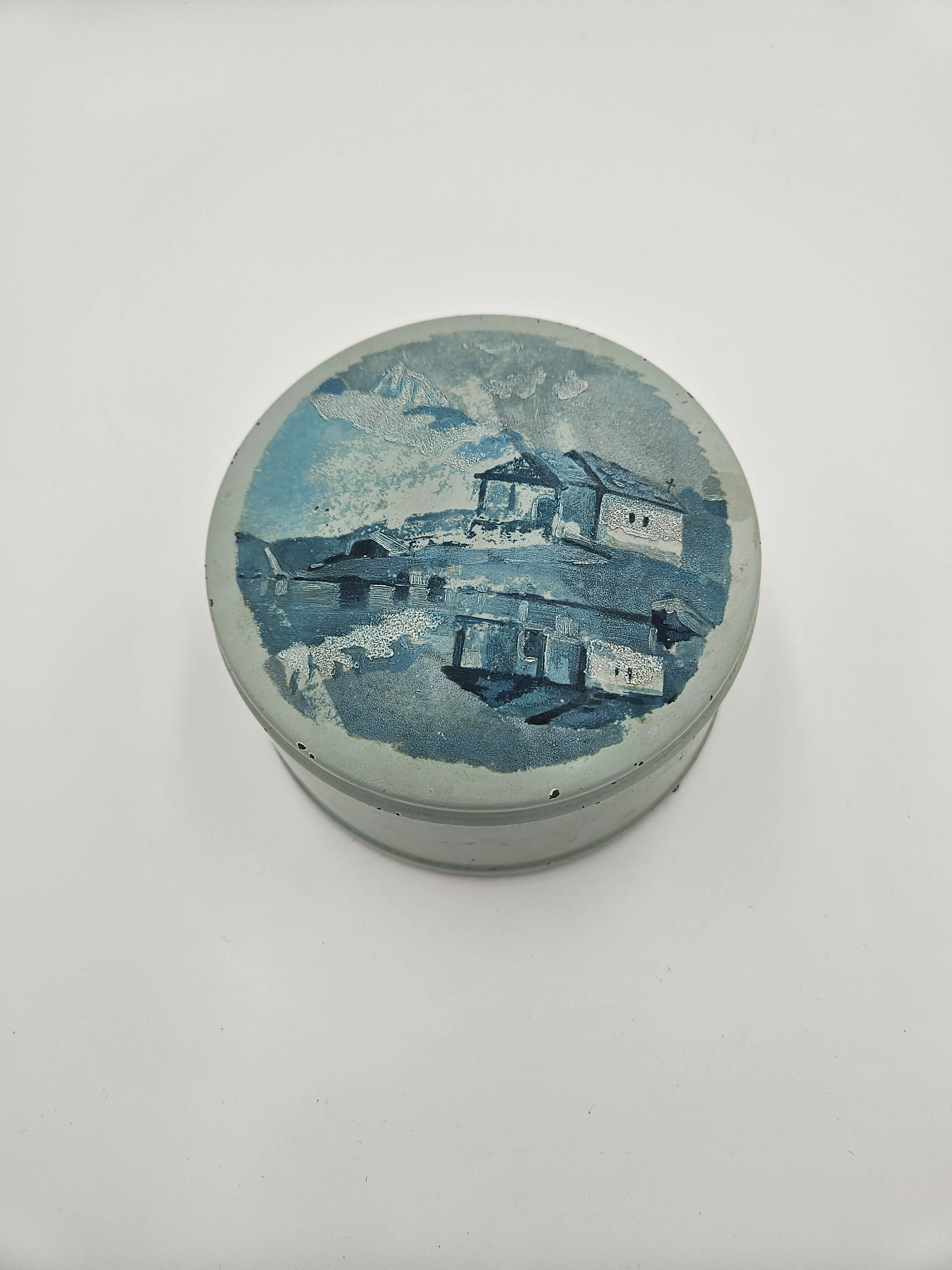 Image 1 of 6
