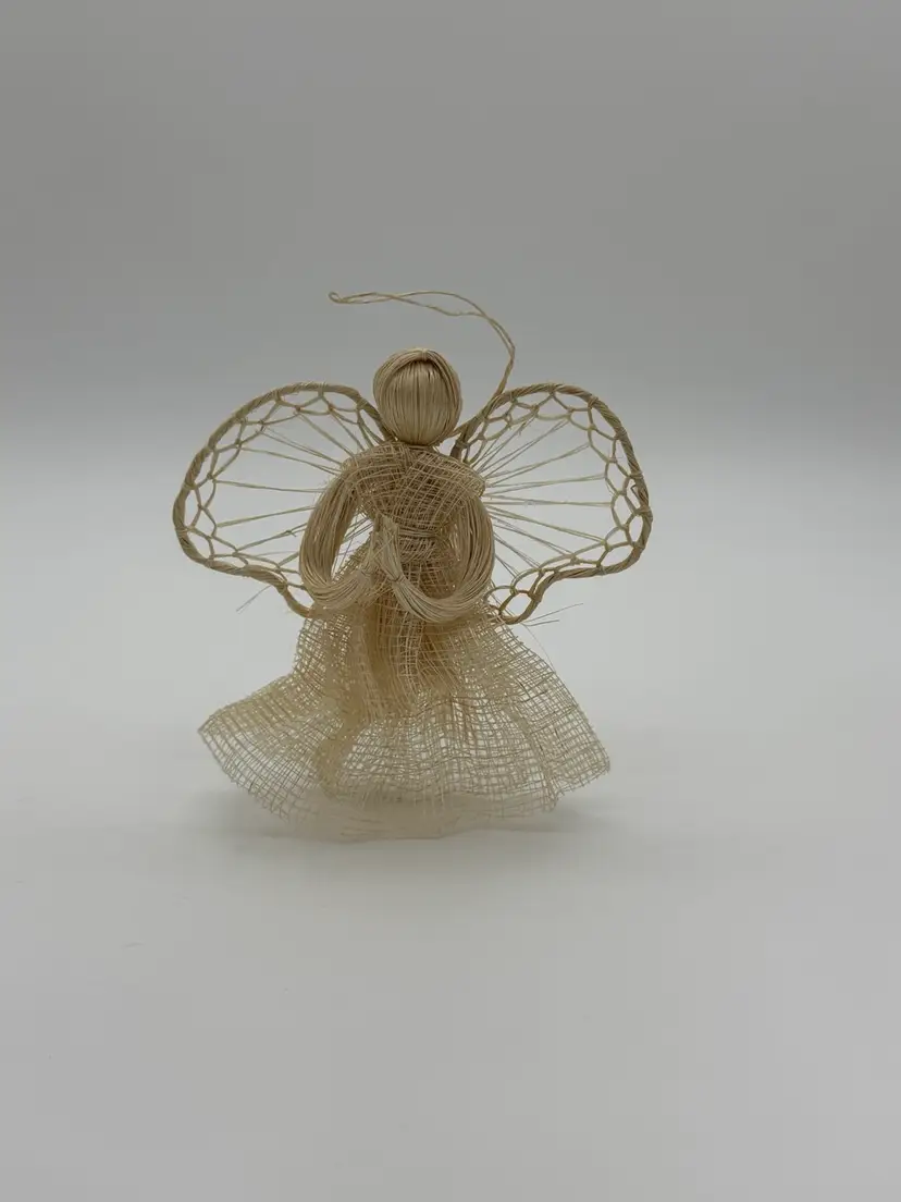 Vtg. Handcrafted Abaca Sinamay Straw Angel Christmas Ornament Praying Hands 5”