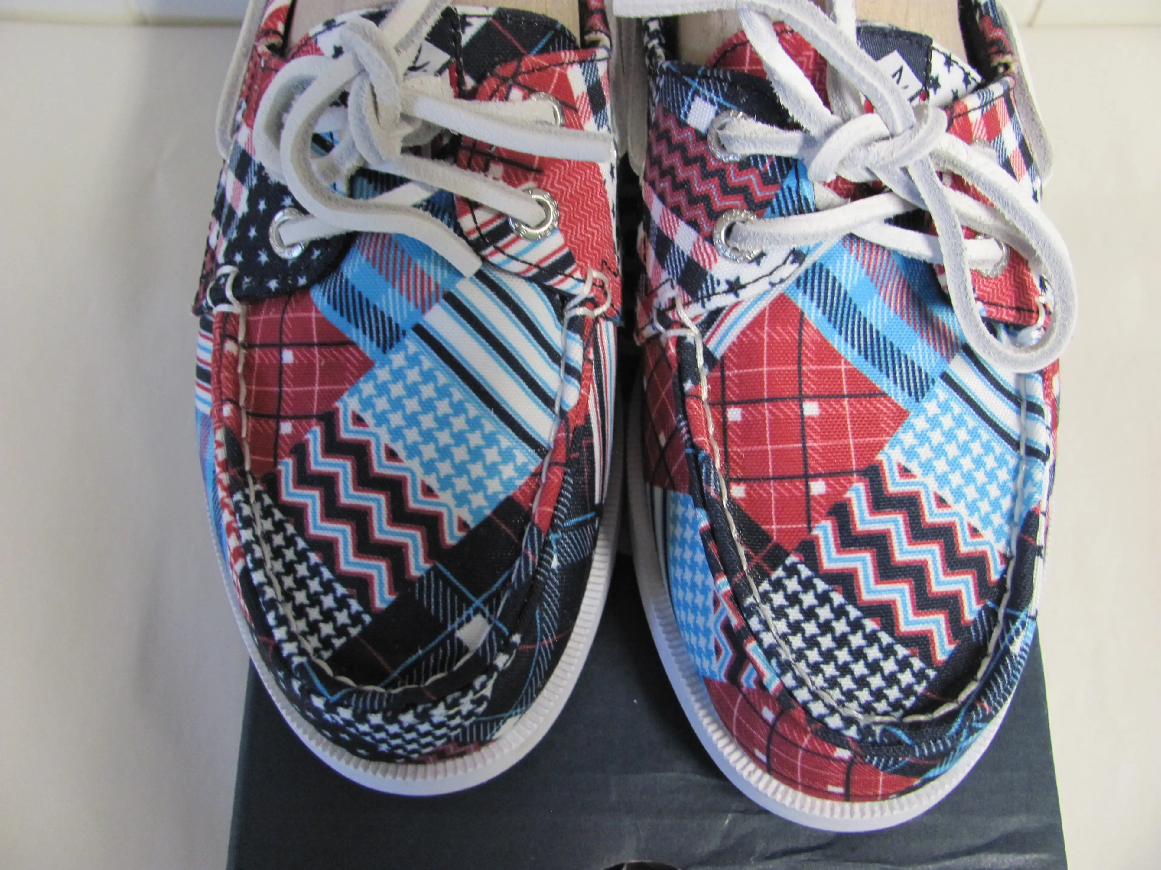 Image 2 of 11