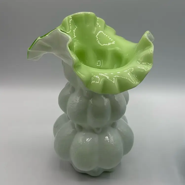 Kanawah Cased Green White Uranium GLOW! 😎