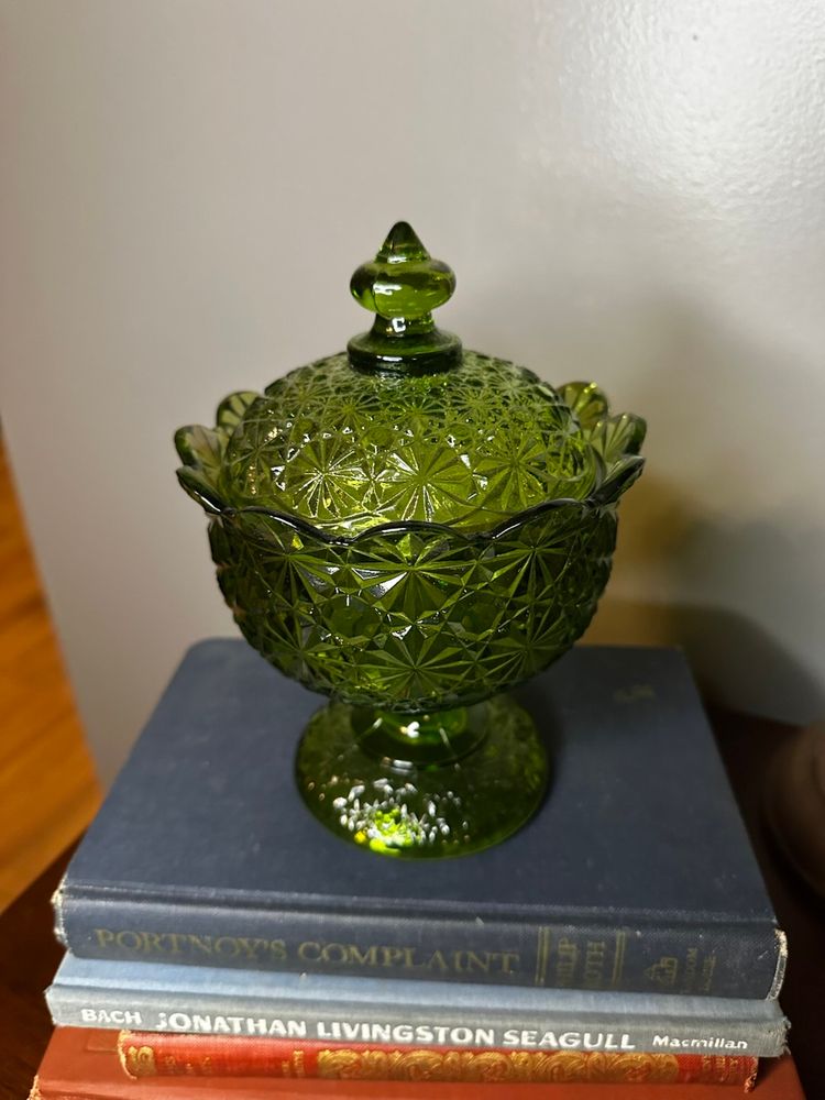 Daisy and Button Green Compote Candy Dish with Lid