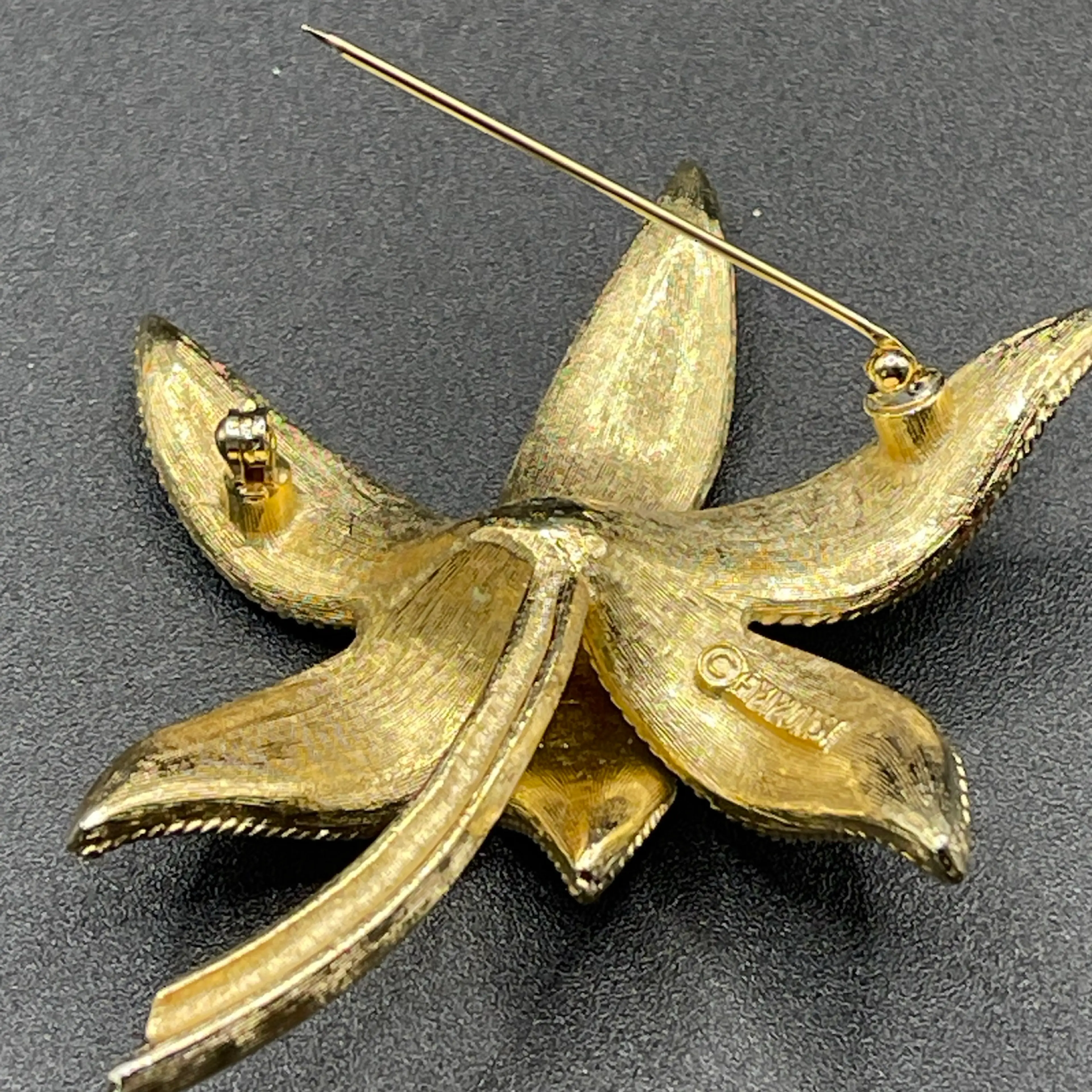 Image 4 of 4