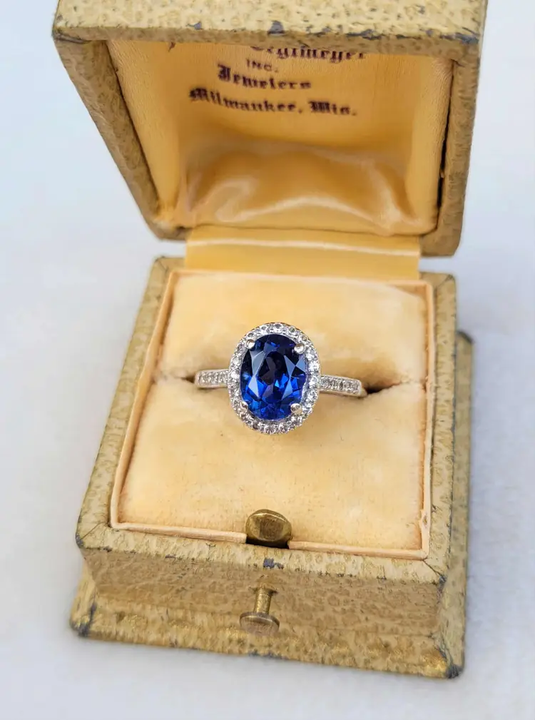 Vtg 10k White Gold Blue Sapphire Princess Di Style Oval Halo Ring Size 7 - 3g
