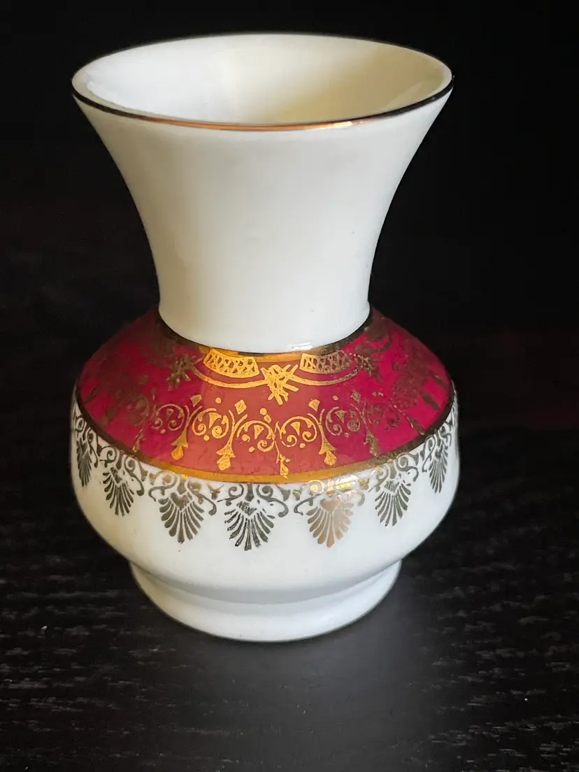 Leart Mini Porcelain Bud Vase. Brazil. Beautiful